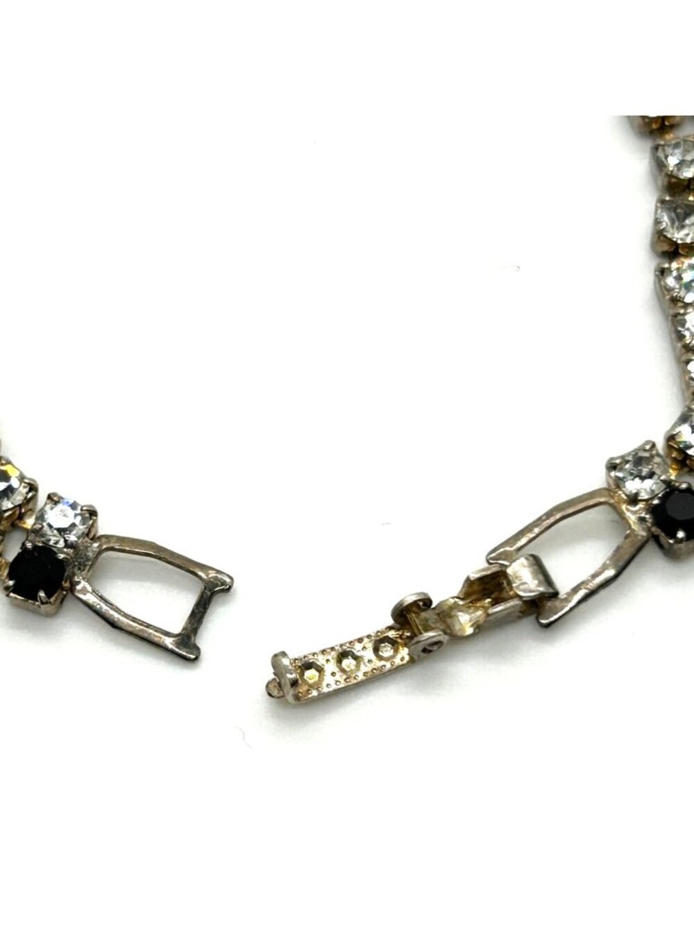 Vintage Tennis Bracelet With Black & Clear Rhinestones Silver Tone 6.5 Inches Lo - Picture 7 of 11